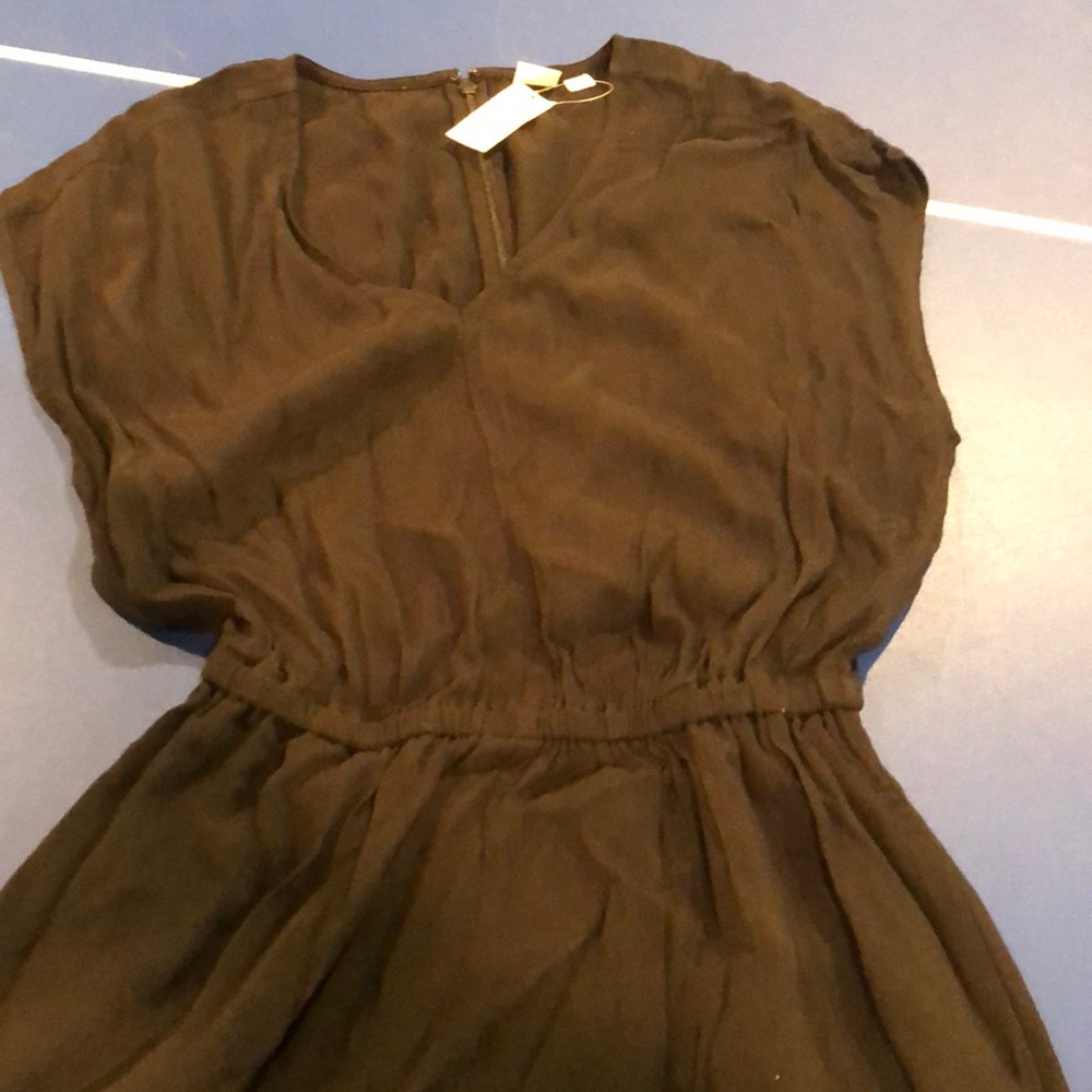 Gap short sleeve romper